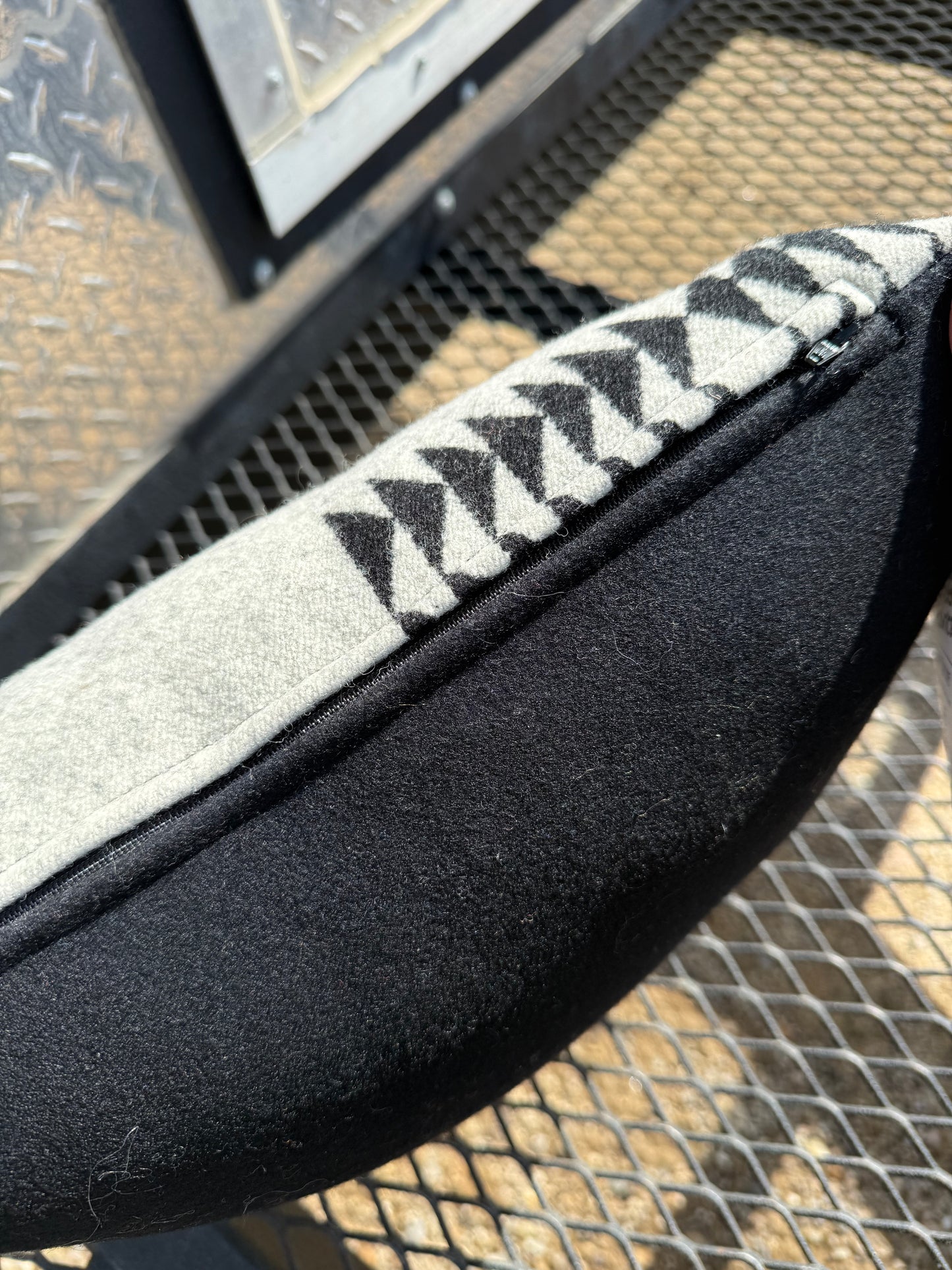 Walking Rock Pillow Set