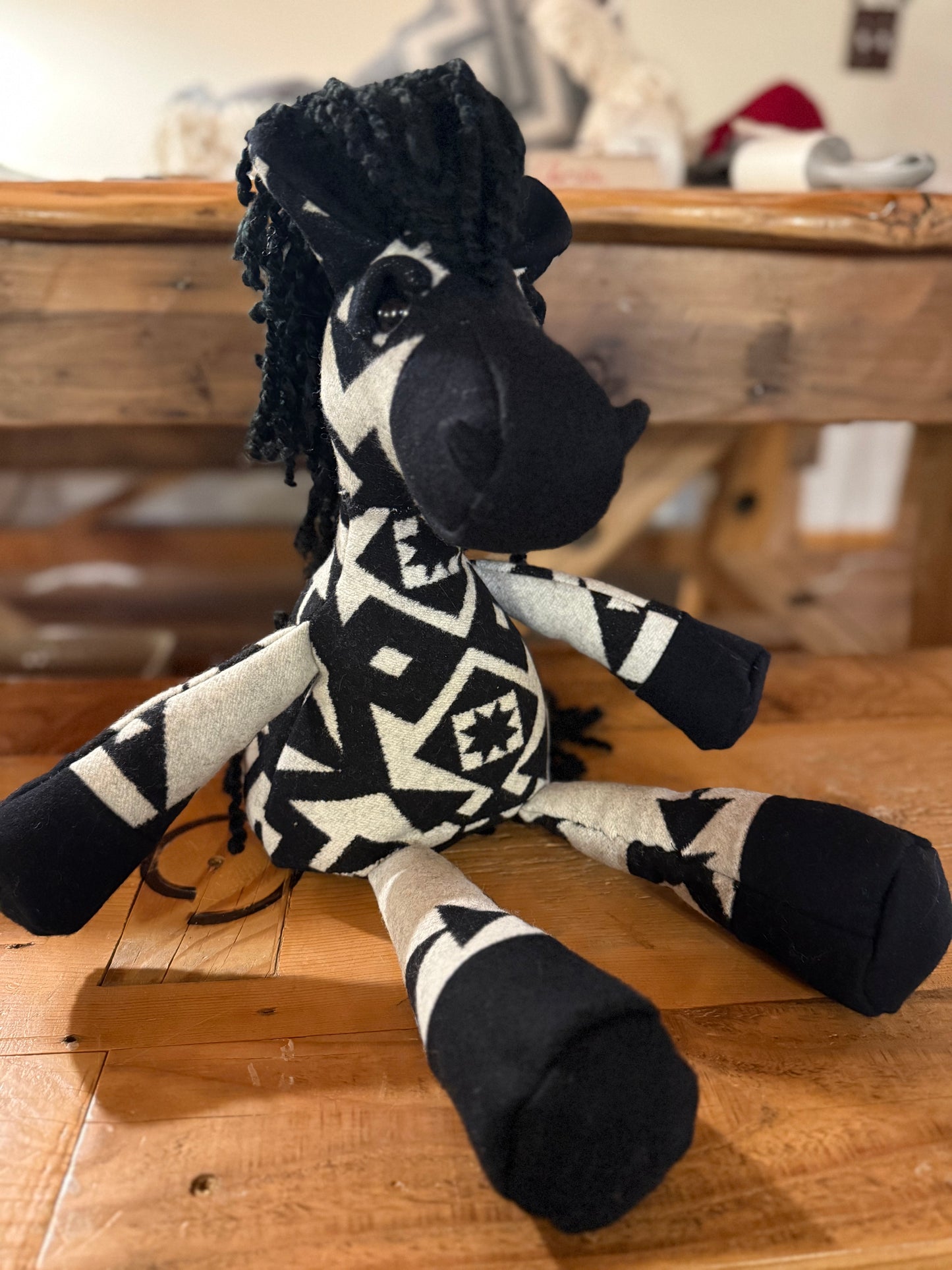 Lot 7 - Condensed White Stud