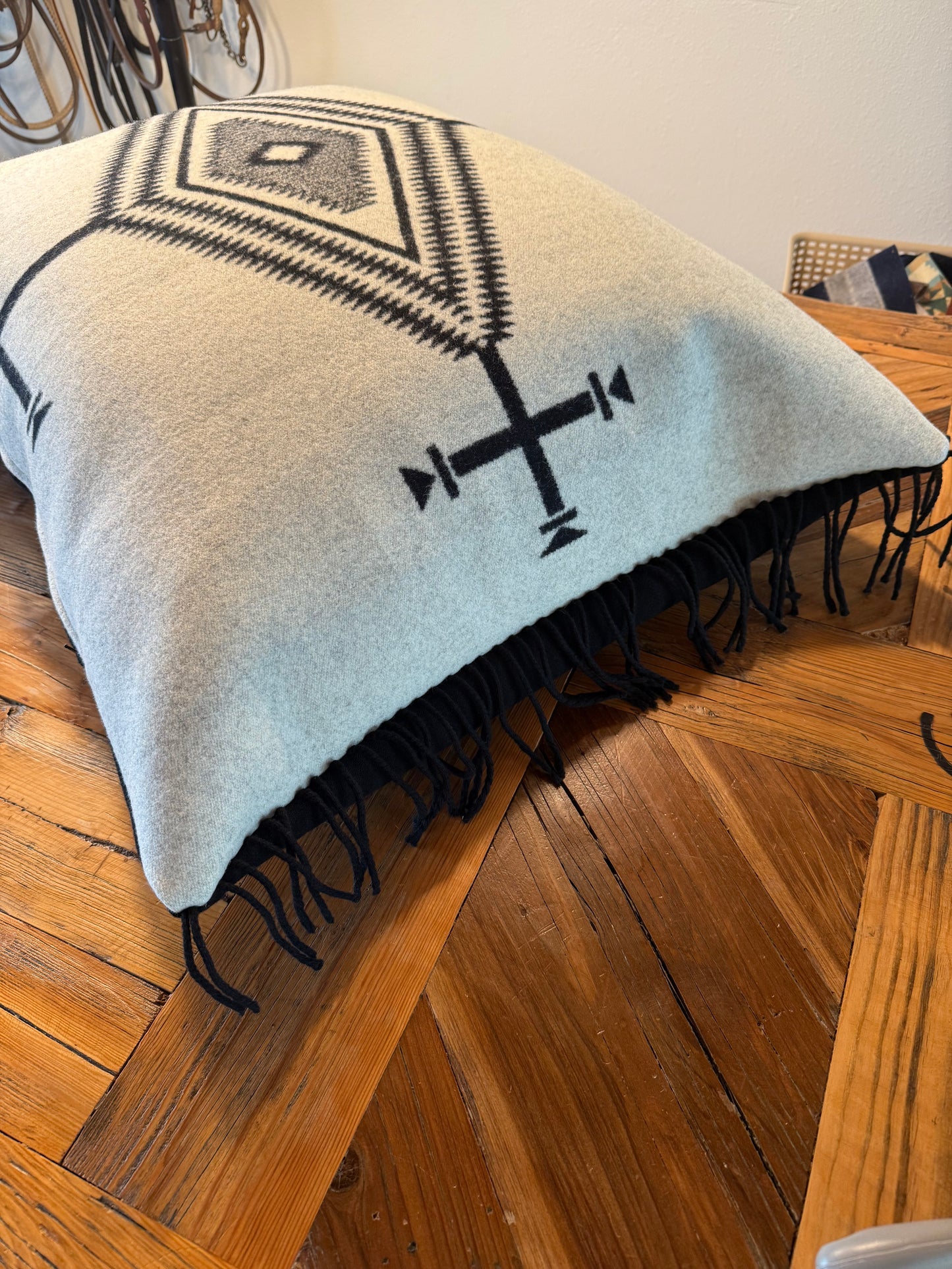 Los Ojos Pillows