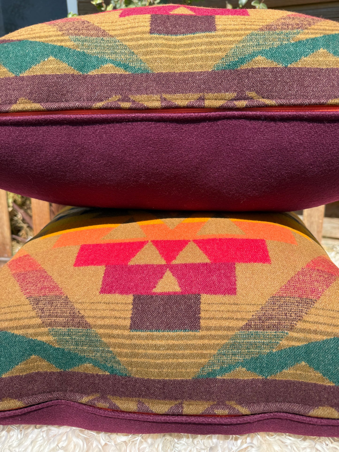 Large Alto Mesa Brown Pillow Set