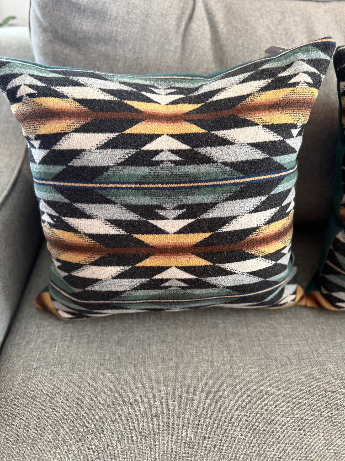 Wyeth Trails Oxford Pillow Set