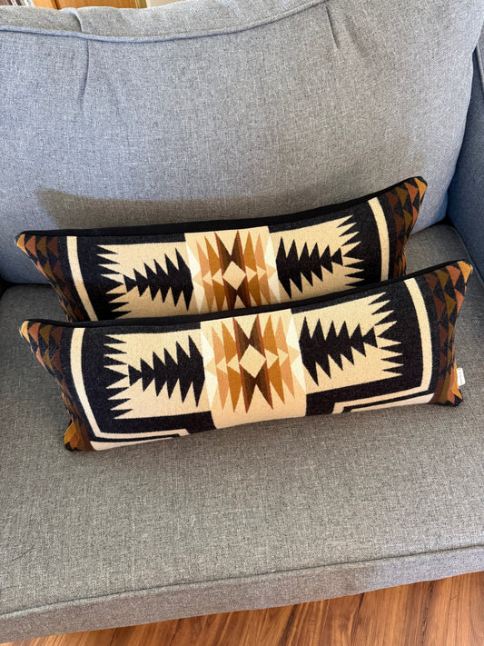Oxford Harding Lumbar Pillows