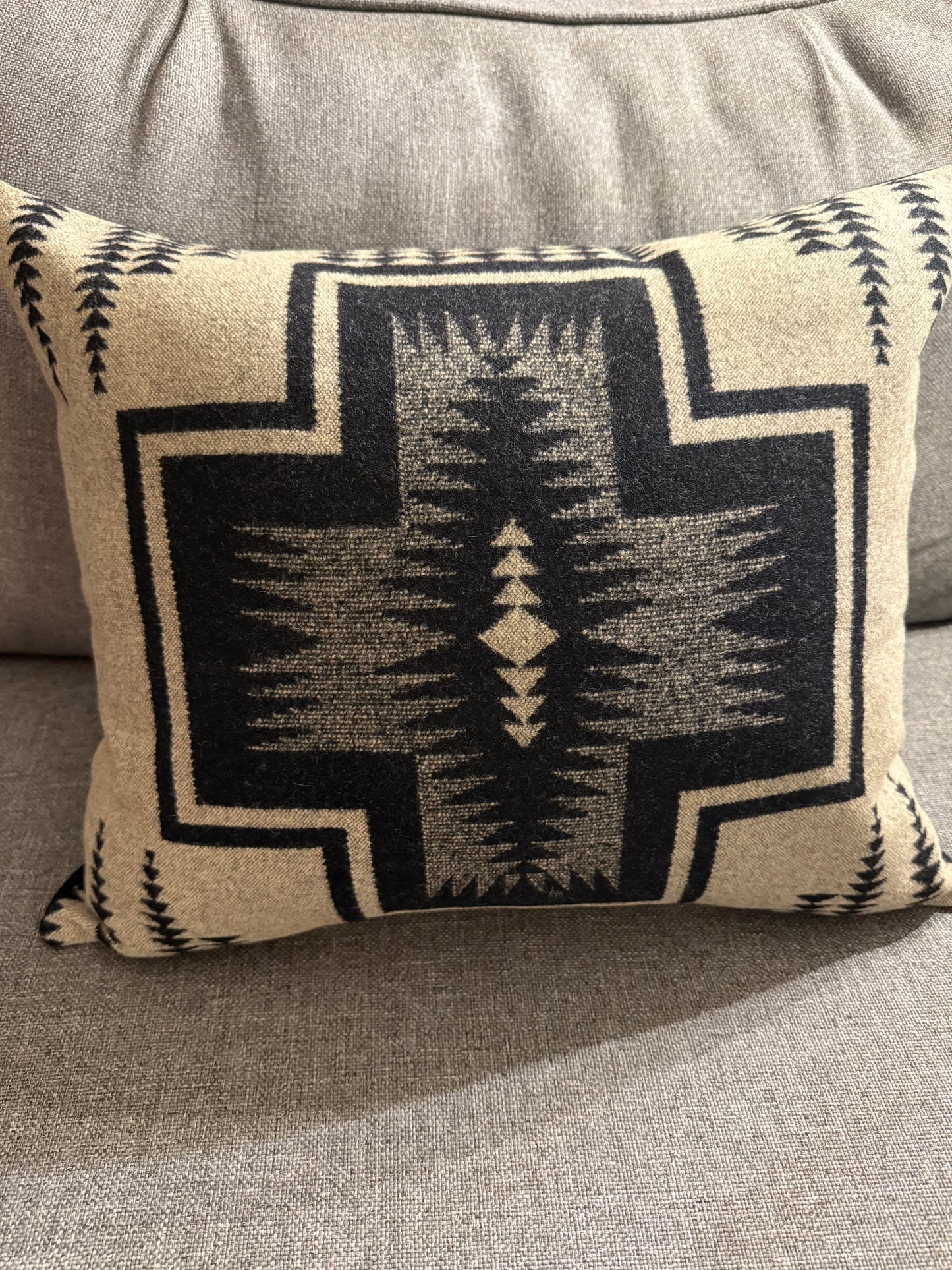 Black & Tan Harding Pillow