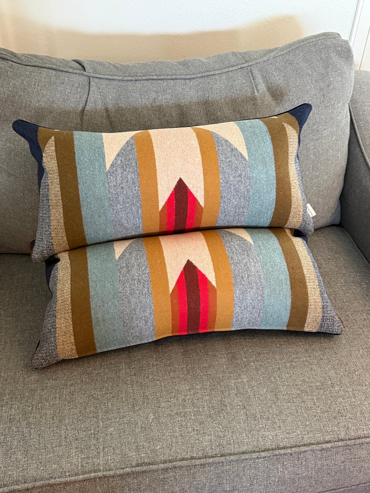 Wyeth Trails Beige Lumbar