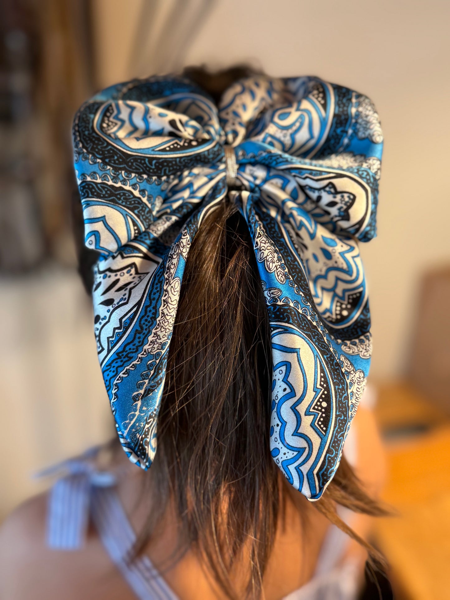Wild Rag Bow