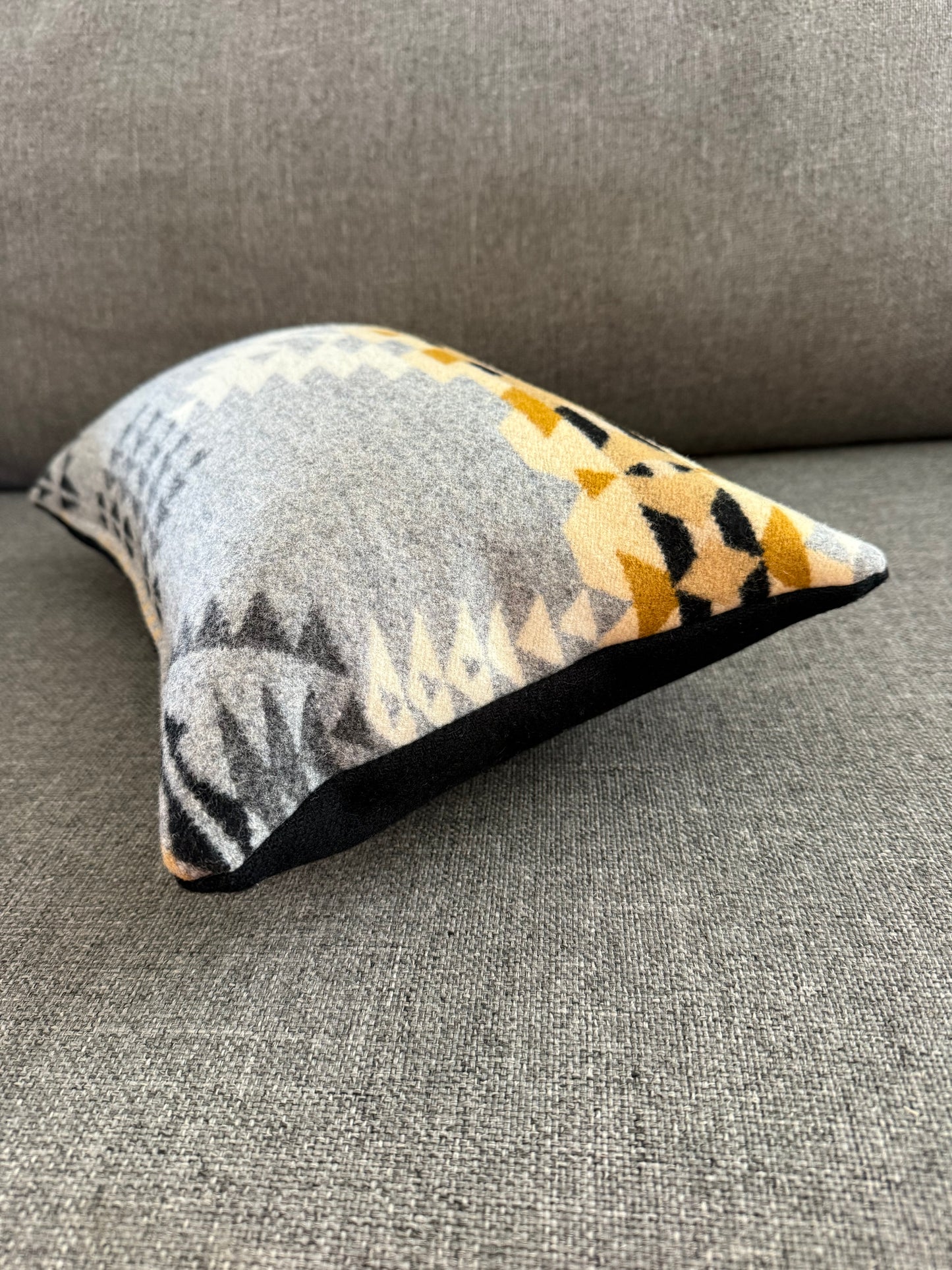 Small Rancho Arroyo Silver Pillow