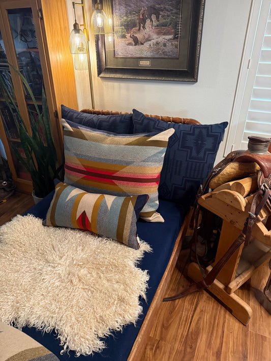 Wyeth Trails Beige Lumbar Pillows