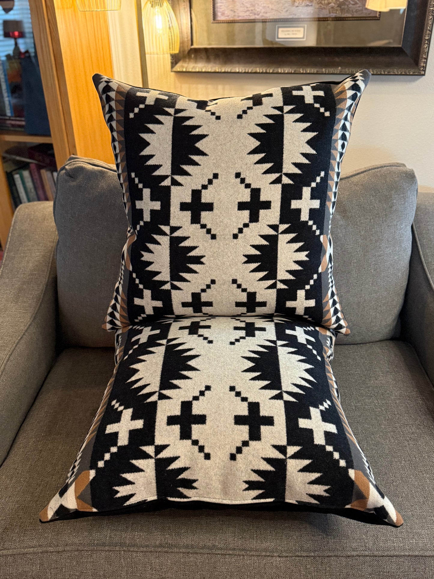 Large Spider Rock Pillows