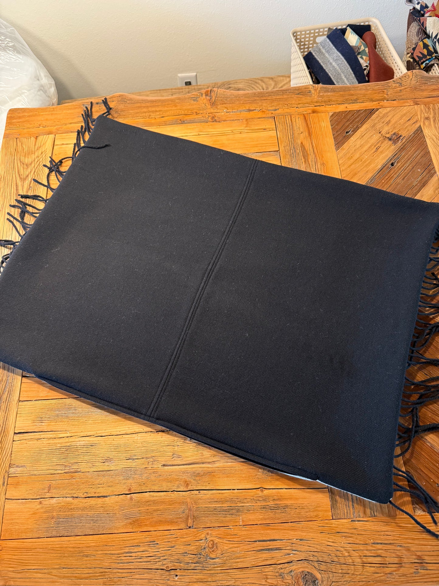 Los Ojos Pillows