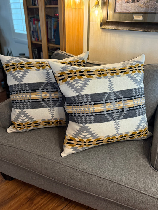Extra Large Rancho Arroyo Silver Pillows