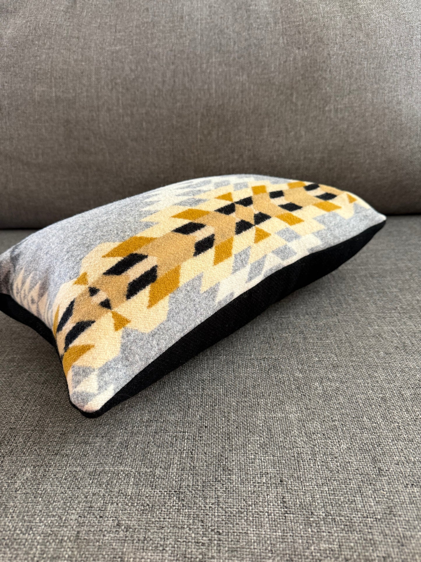 Small Rancho Arroyo Silver Pillow