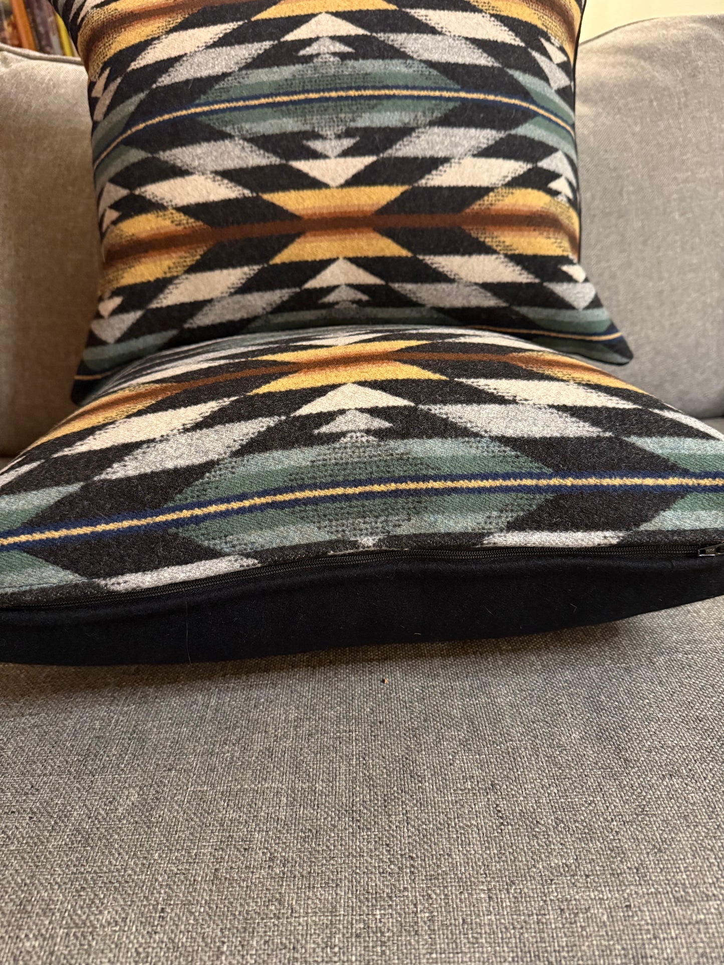 Wyeth Trails Pillow Set