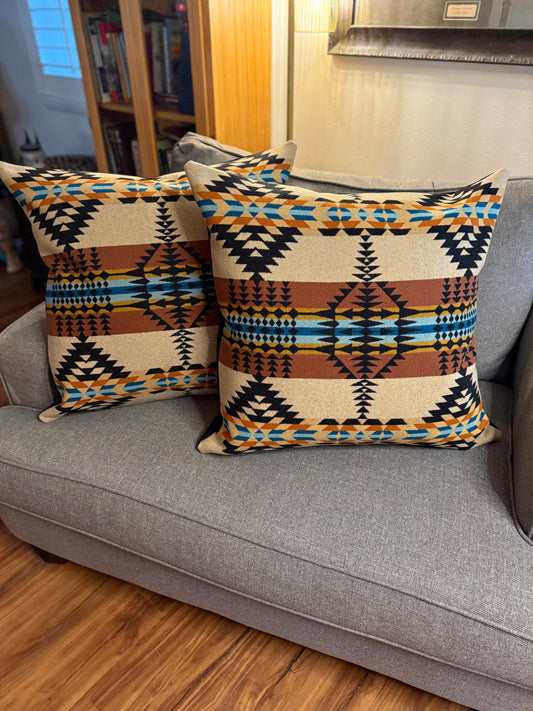 Extra Large Rancho Arroyo Black Pillows