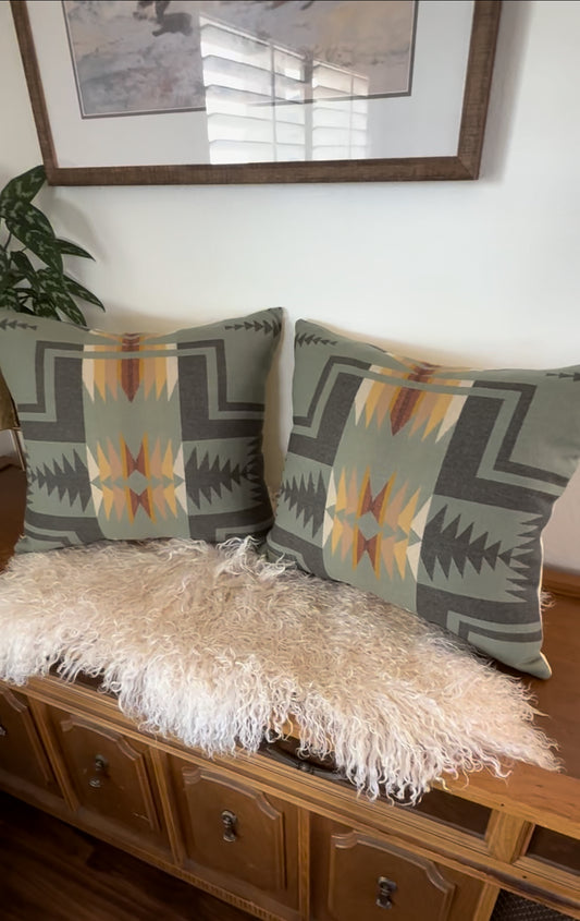 Harding Sage Pillow Set