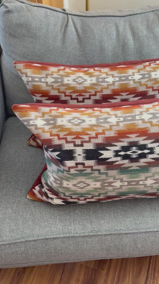 Mesilla Pillow Set